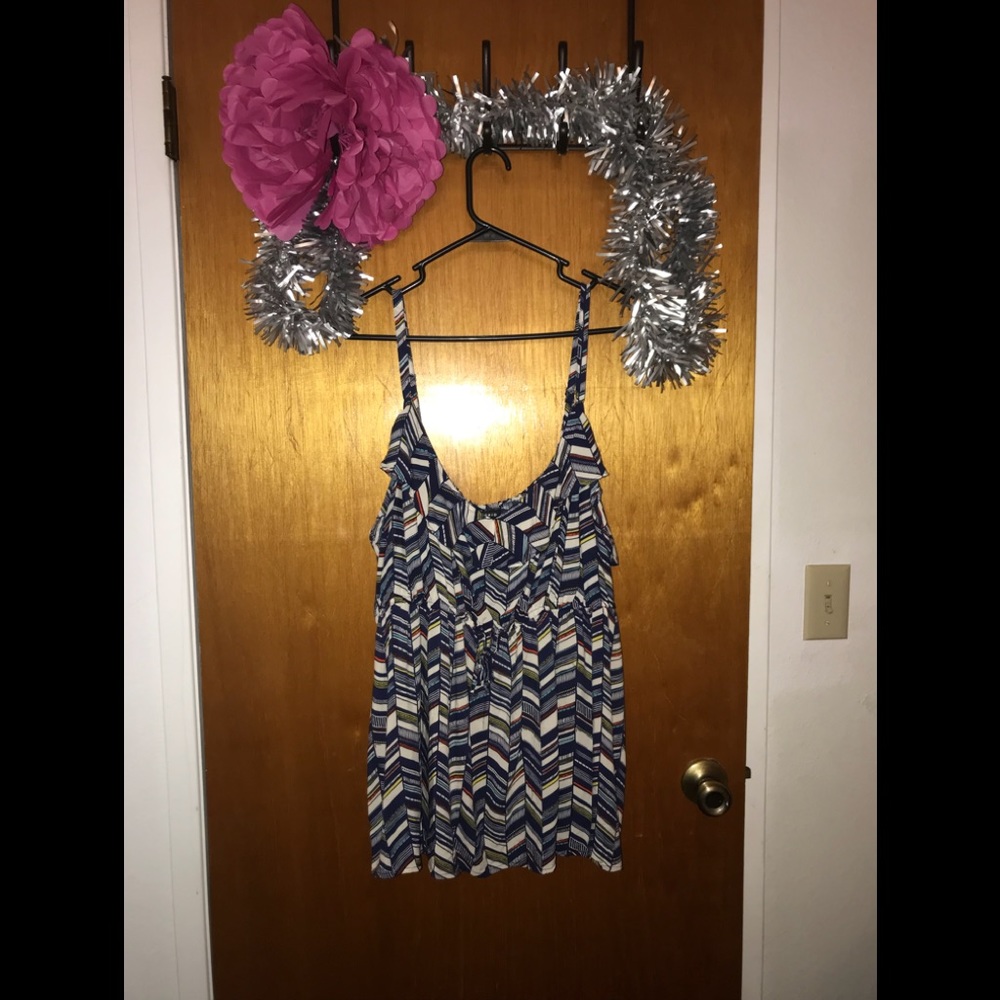 3X blue multi top ruffle mid tie cami